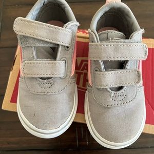 Little Girls pink and gray vans. Size 7